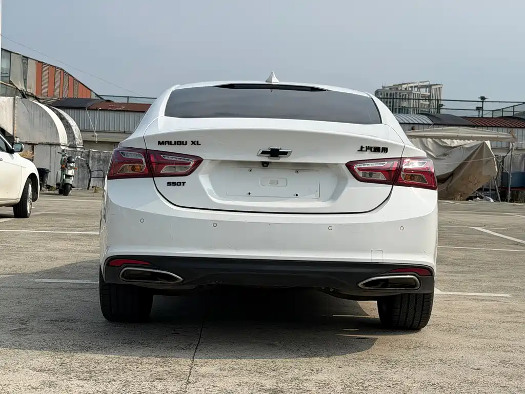 Chevrolet Malibu XL 2021 — фото 13