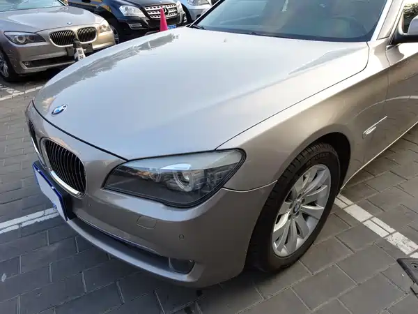BMW 7 Series 2011