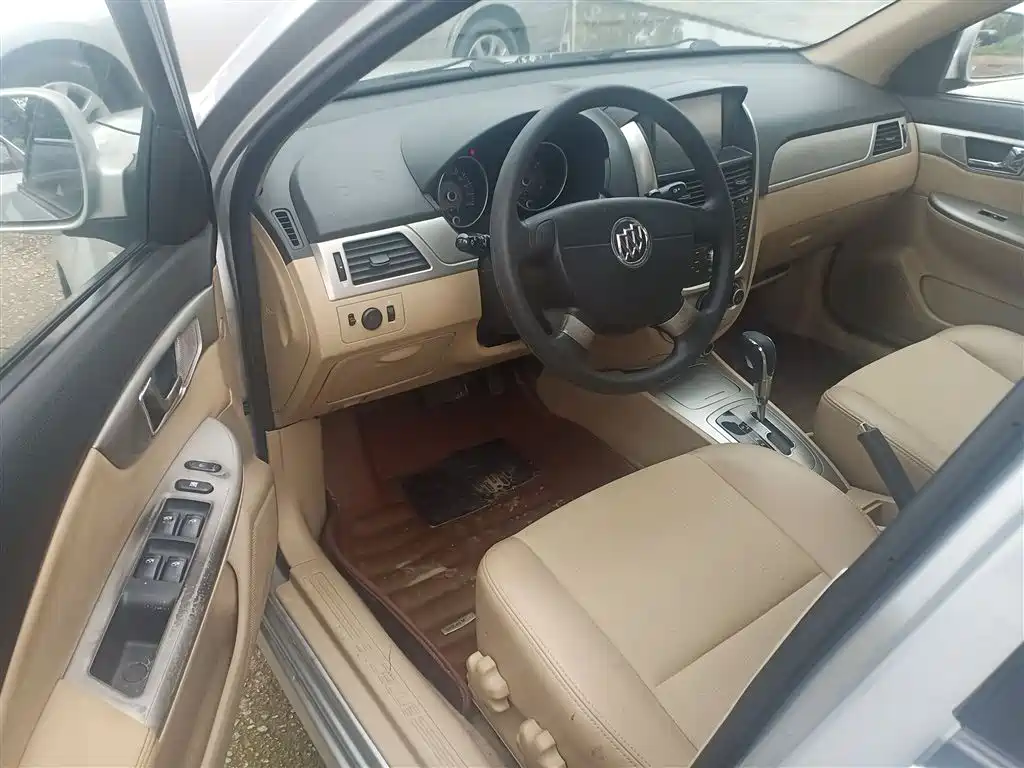 Buick Excelle 2014 — фото 16