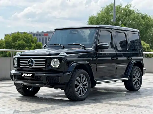 Mercedes-Benz G-Class 2025