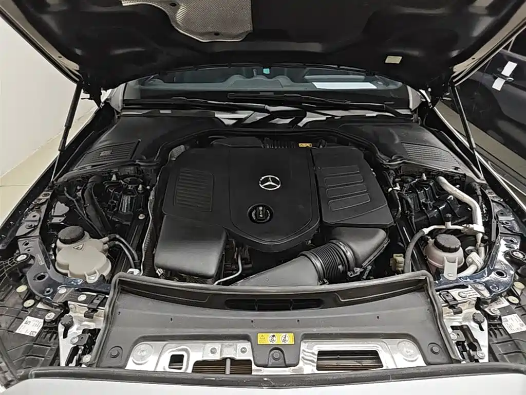 Mercedes-Benz C-Class 2023 — фото 20