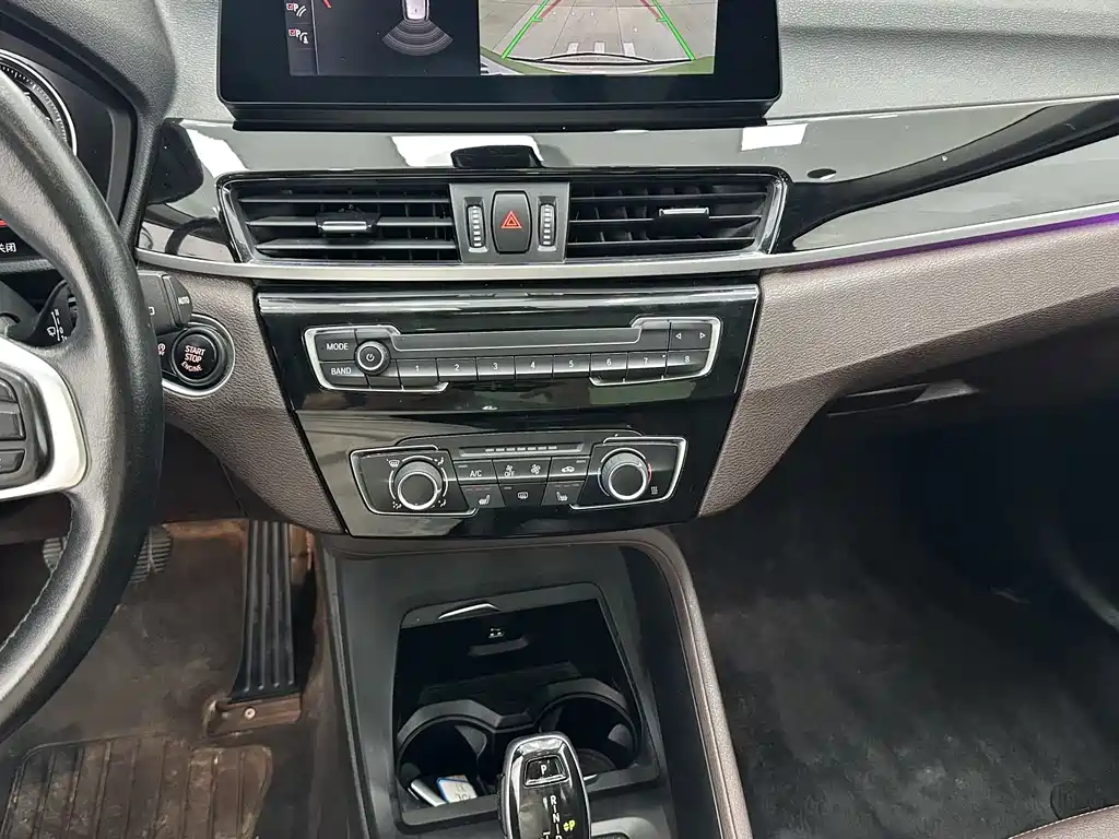 BMW X1 2022 — фото 14