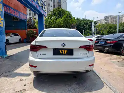 Volkswagen Sagitar 2020