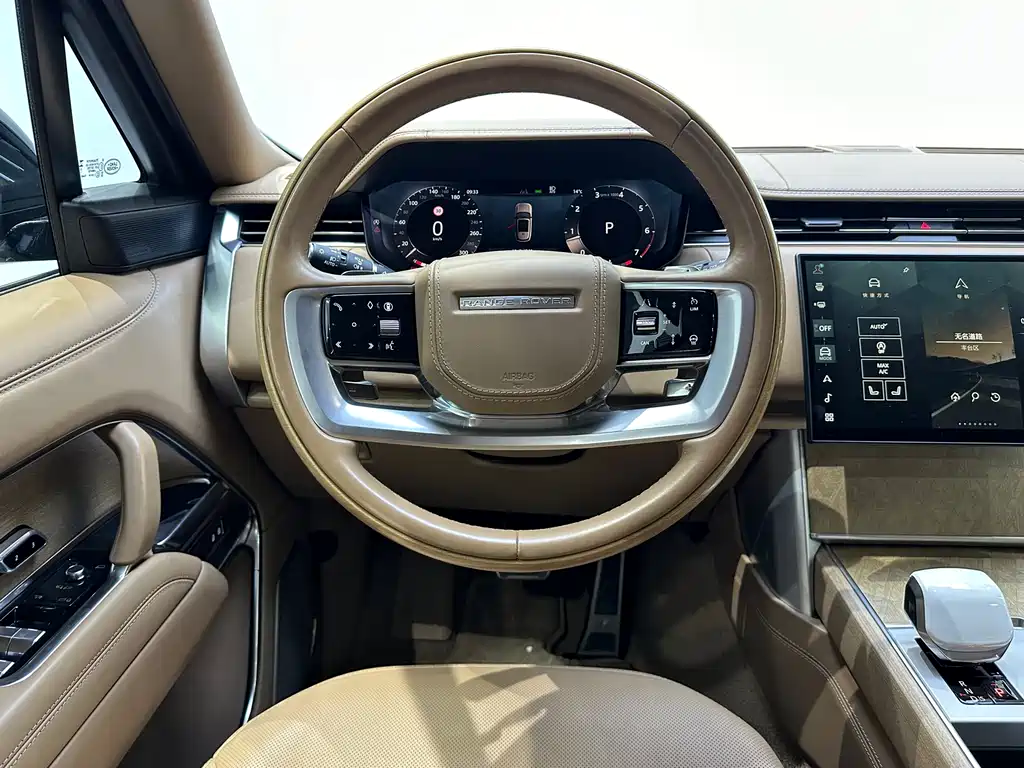 Land Rover Range Rover 2023 — фото 11