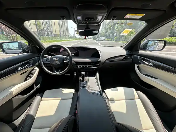Cadillac CT5 2026