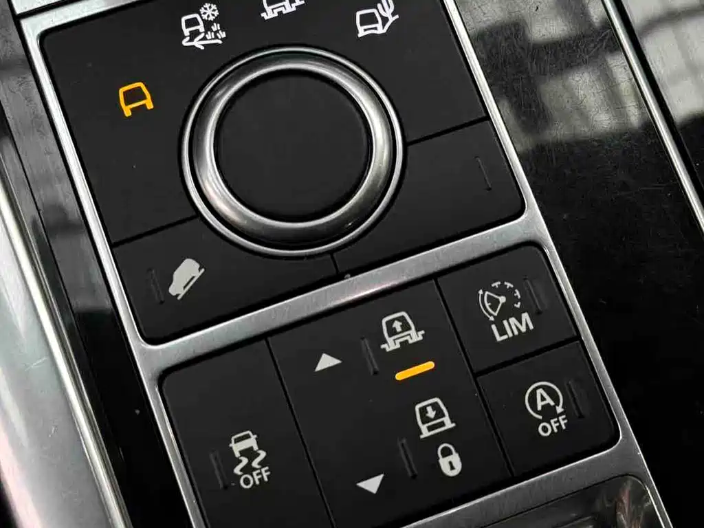 Land Rover Sport 2017 — фото 15