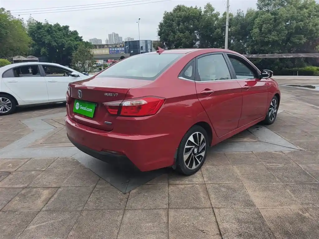 Changan V7 2015 — фото 7