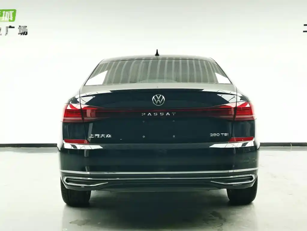 Volkswagen Passat 2022 — фото 4