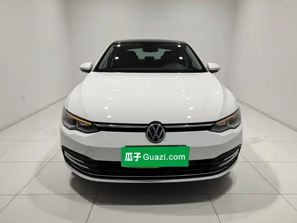 Volkswagen Golf 2022