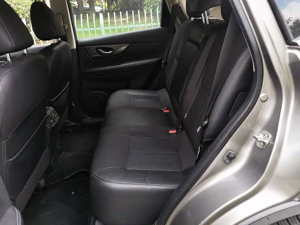 Nissan X-Trail 2015 — фото 18