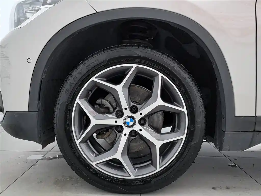 BMW X1 2018 — фото 17