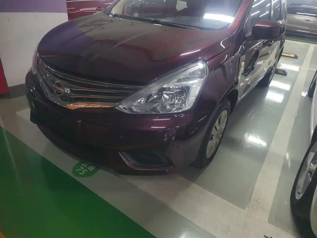 Nissan Livina 2015 — фото 24