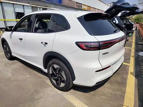 Geely Galaxy E5 2025