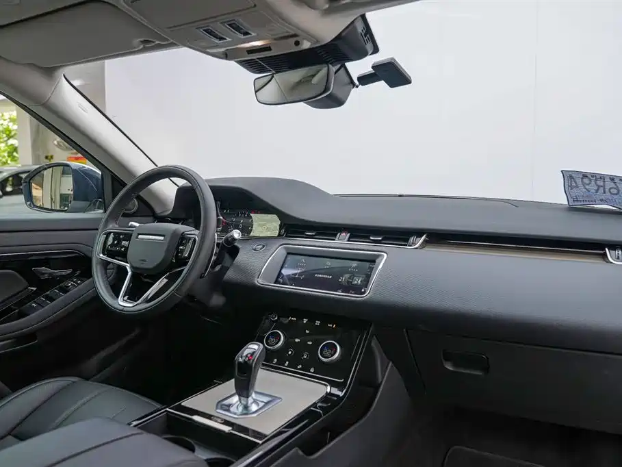 Land Rover Evoque 2022 — фото 8
