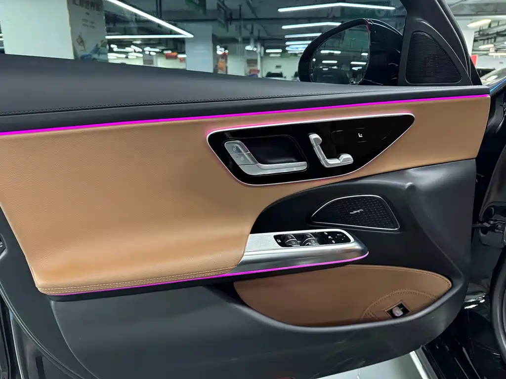 Mercedes-Benz E-Class 2025