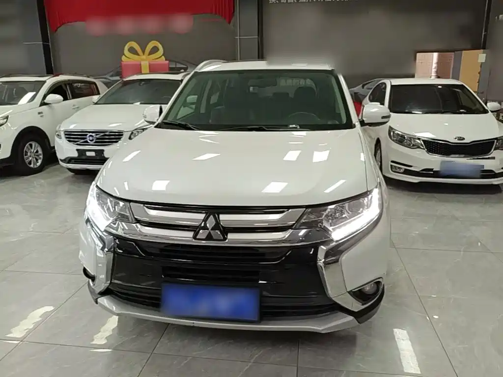 Mitsubishi Outlander 2017