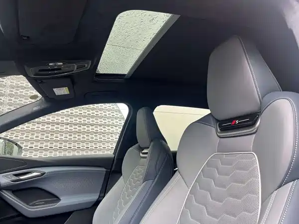 Audi Q6L E-Tron 2026