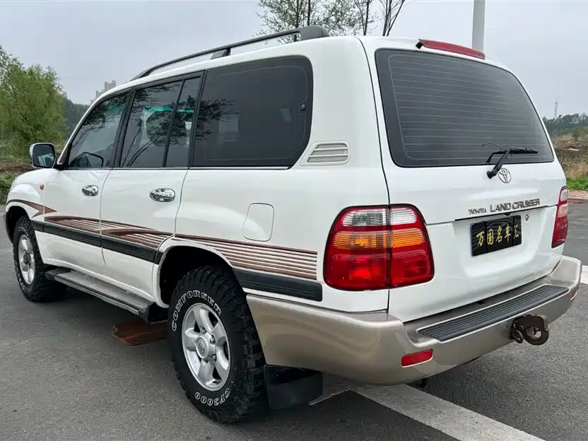 Toyota Land Cruiser 2001 — фото 6