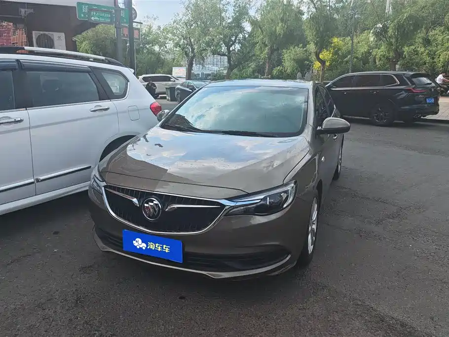 Buick Excelle 2020 — фото 1