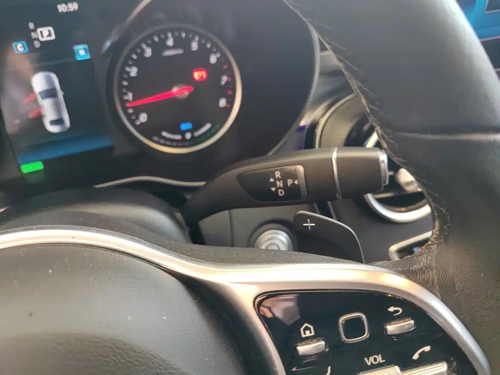 Mercedes-Benz C-Class 2018 — фото 14
