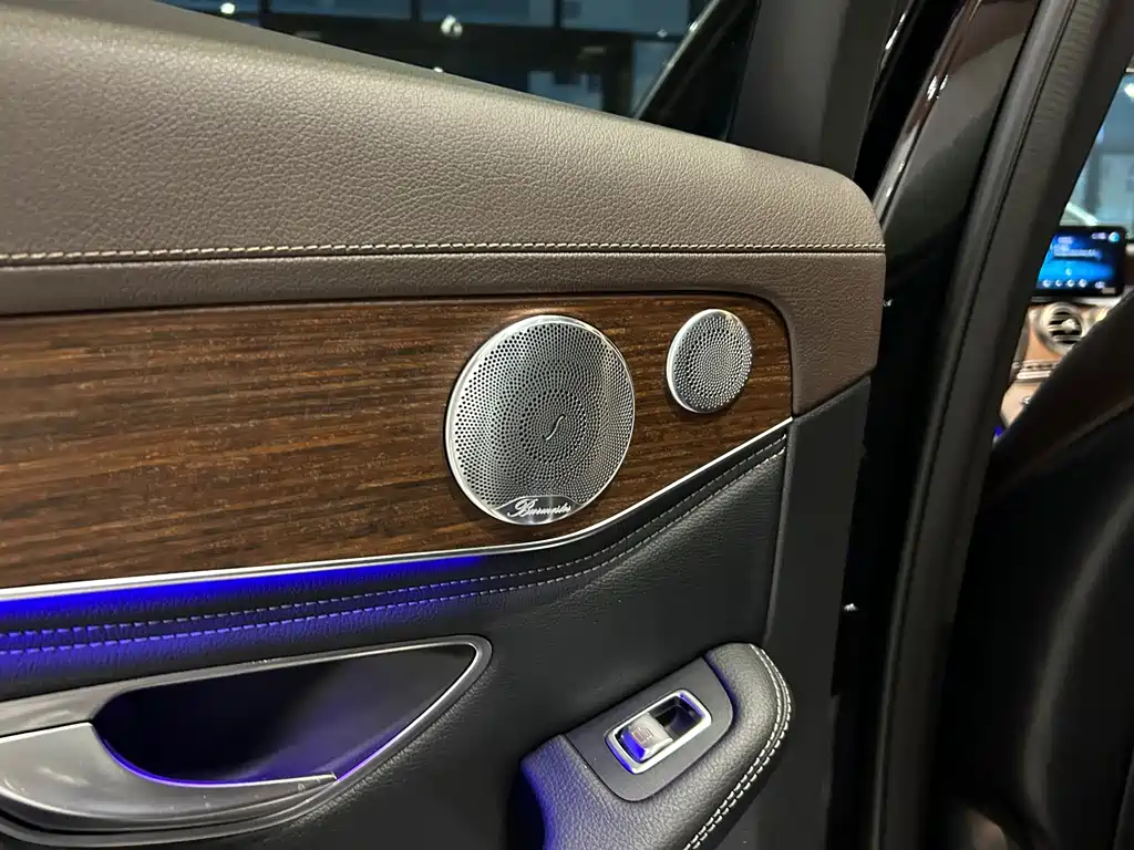 Mercedes-Benz GLC 2020 — фото 21