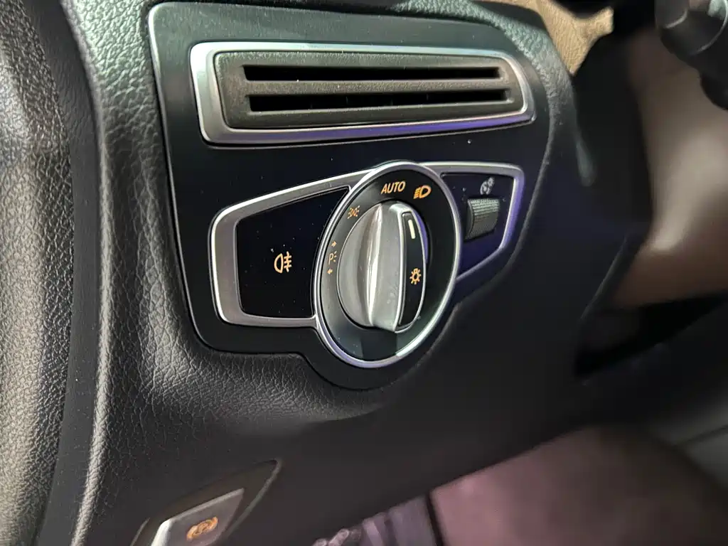 Mercedes-Benz GLC 2020 — фото 10