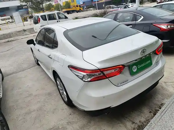 Toyota Camry 2019