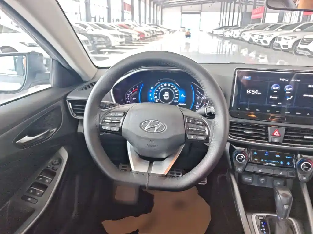 Hyundai Festa 2019 — фото 11