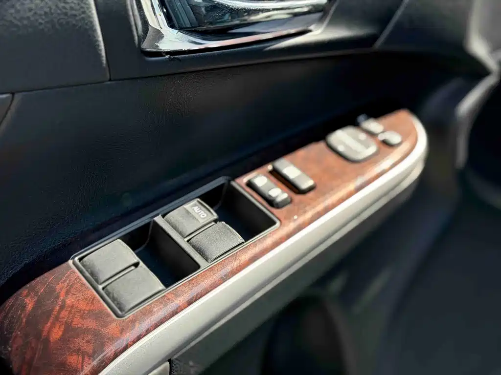 Toyota Camry 2016 — фото 11