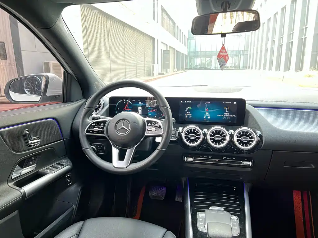 Mercedes-Benz GLA 2023 — фото 19