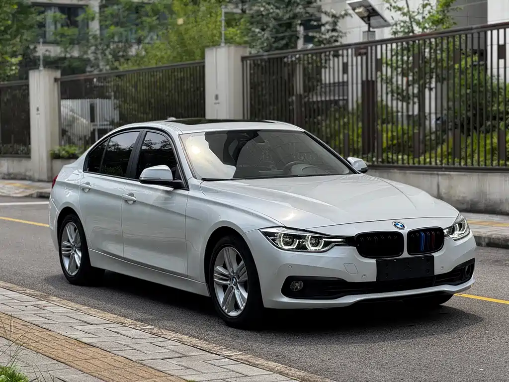 BMW 3 Series 2016