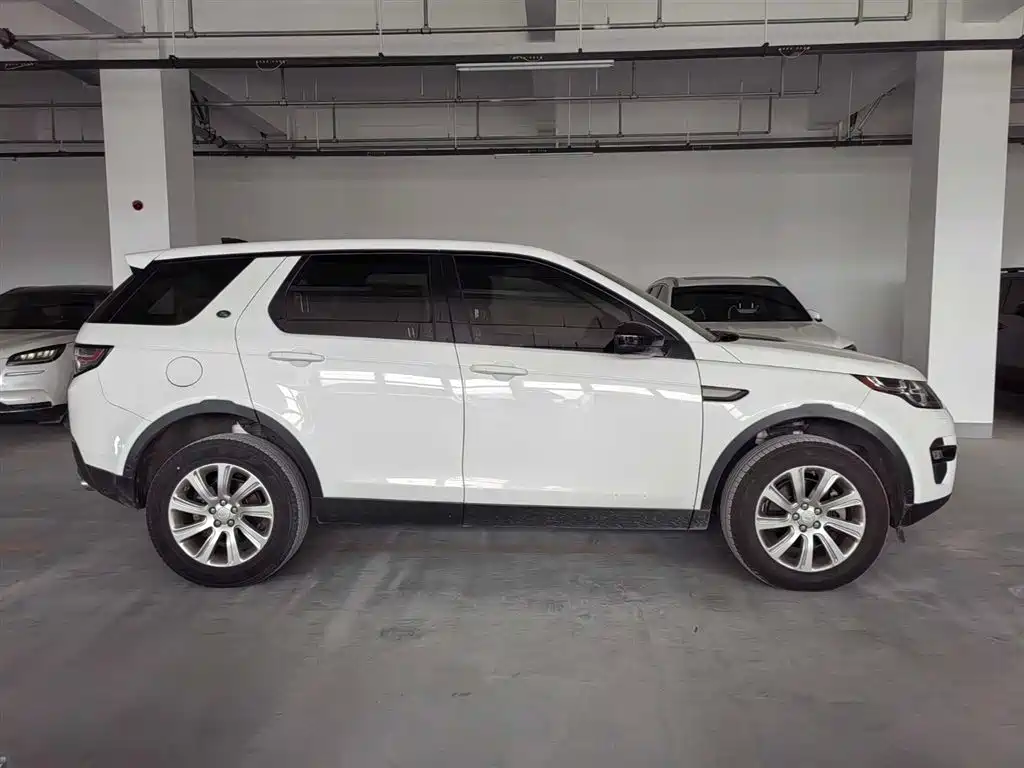 Land Rover Discovery Sport 2019 — фото 3