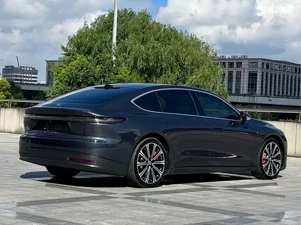 NIO ET7 2024