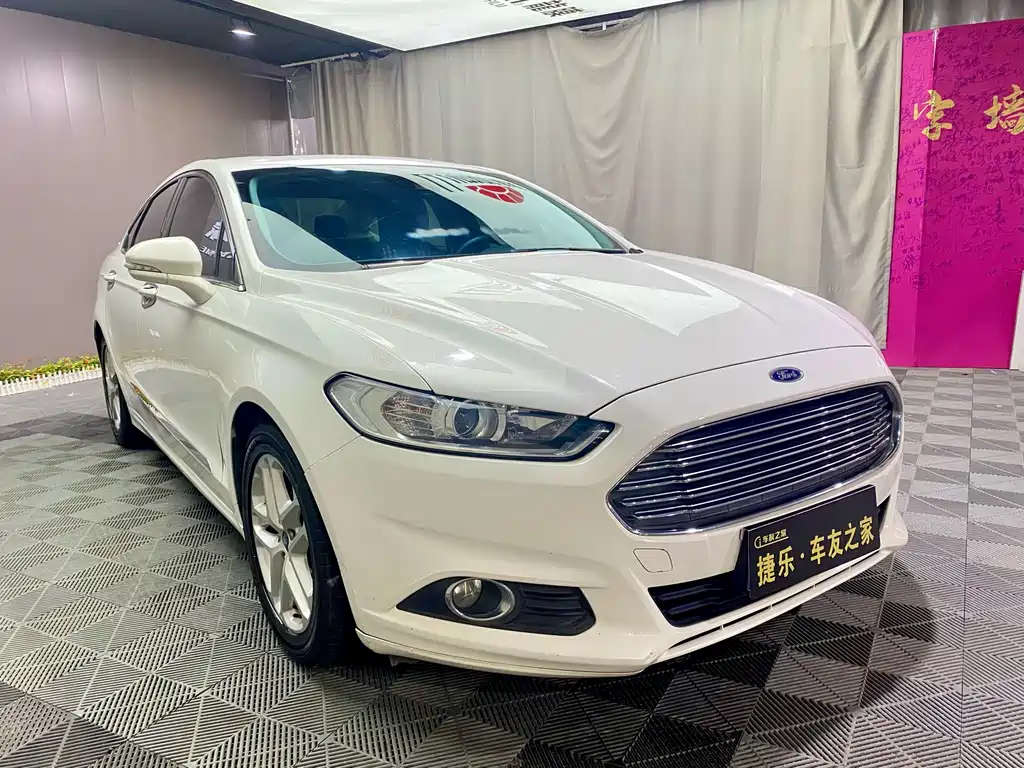 Ford Mondeo 2016 — фото 4