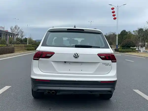 Volkswagen Tiguan L 2019