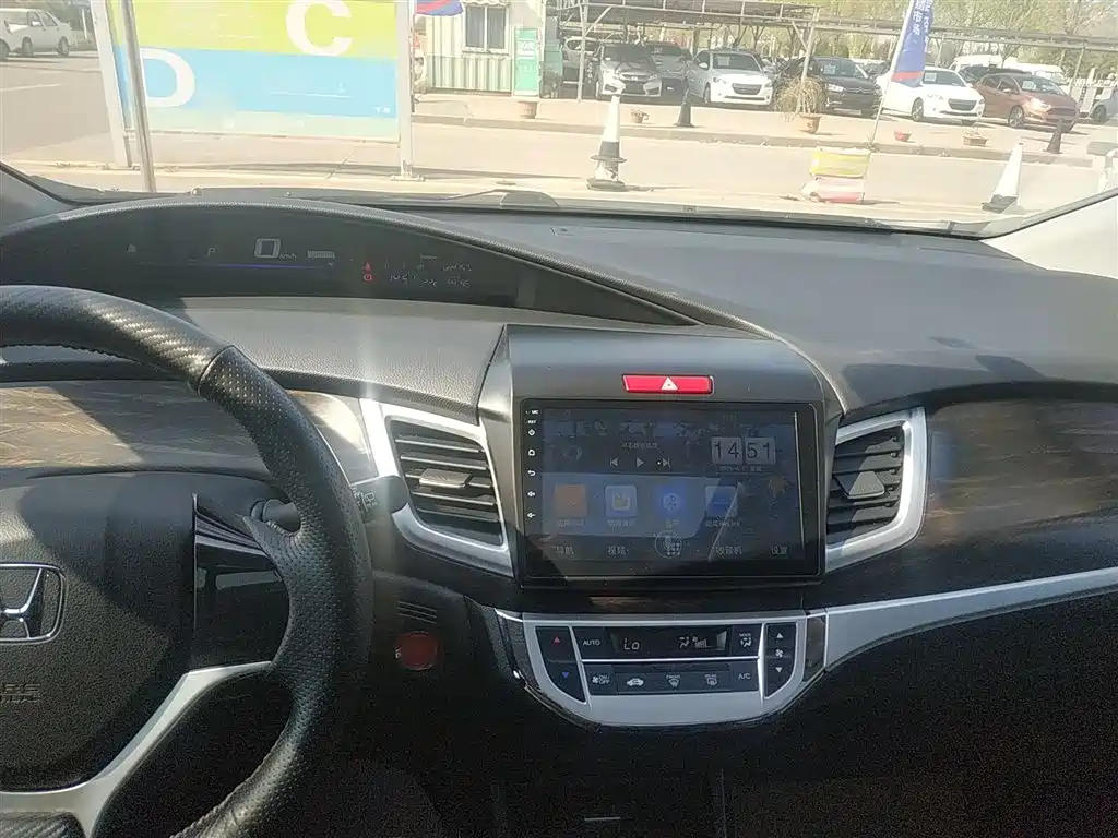 Honda Jade 2017 — фото 10