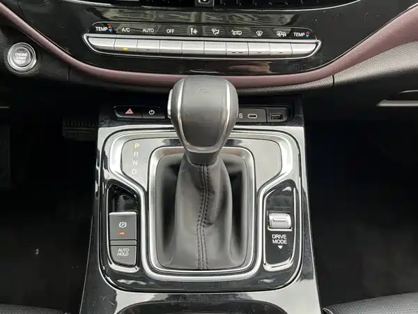 GAC Trumpchi M6 2024