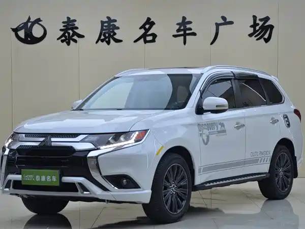 Mitsubishi Outlander 2021