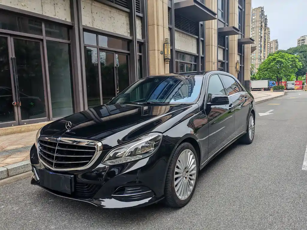 Mercedes-Benz E-Class 2016