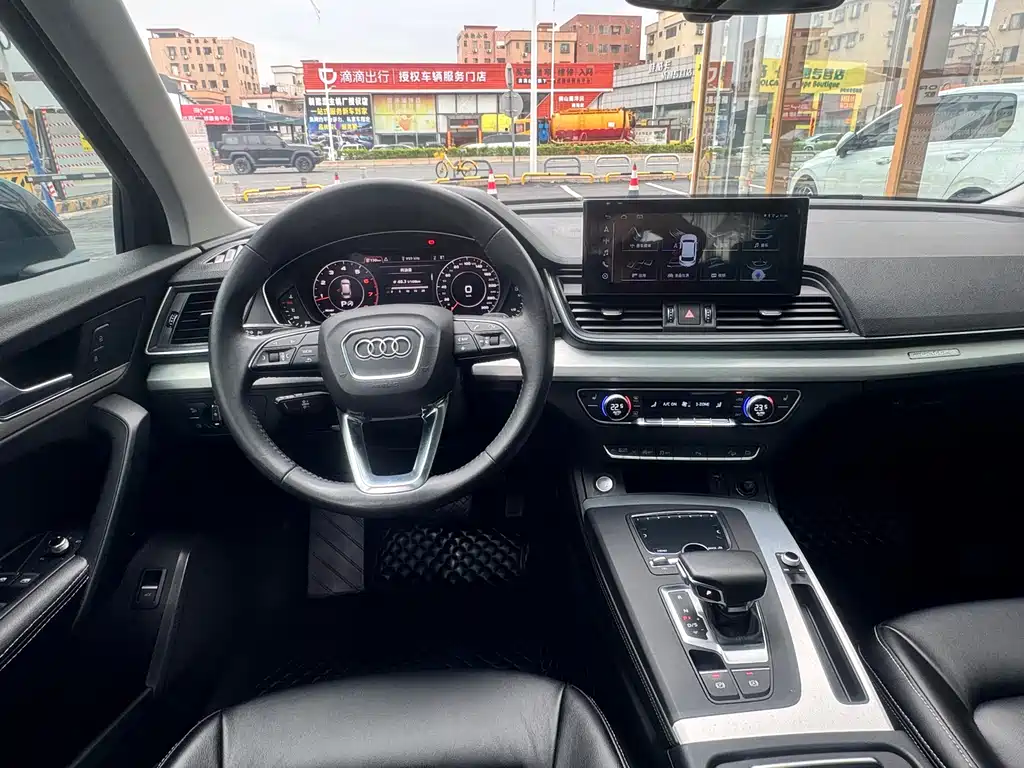 Audi Q5L 2018 — фото 4