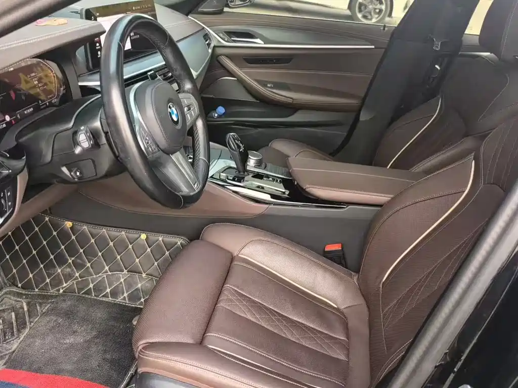 BMW 5 Series 2023