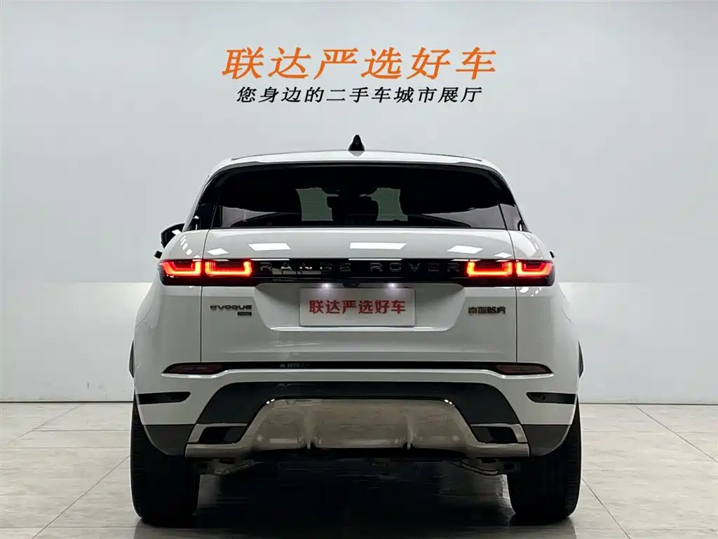 Land Rover Evoque 2023 — фото 26