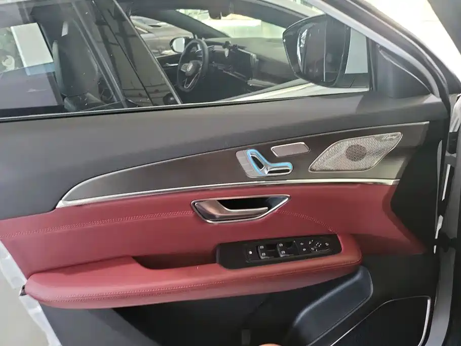 Jetour X70 PLUS 2021