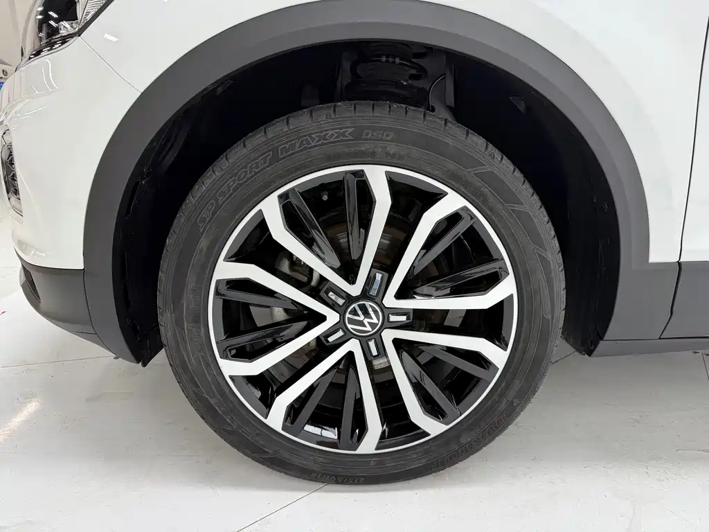 Volkswagen T-Roc 2022 — фото 8