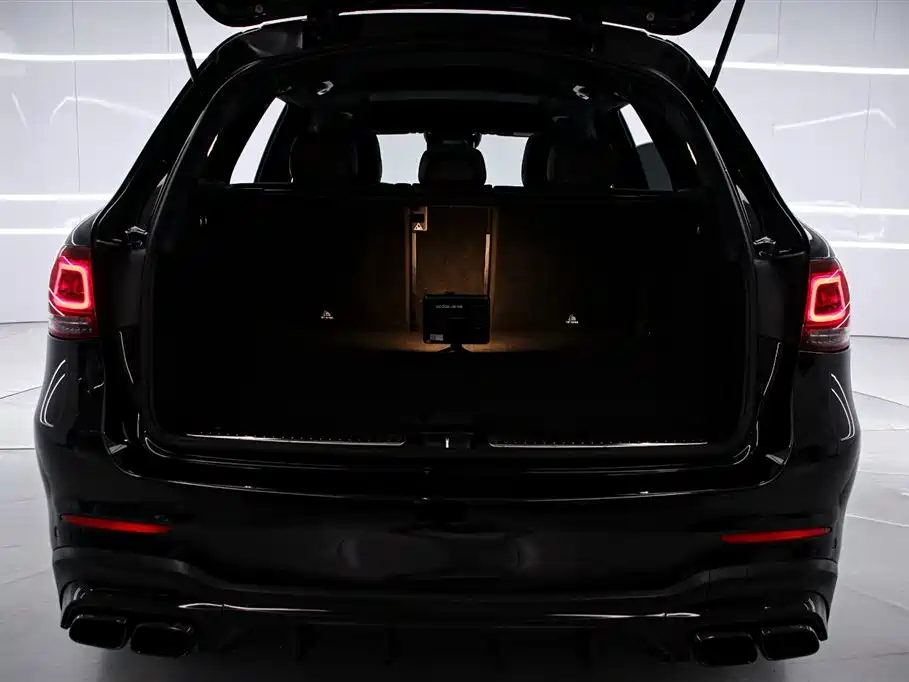 Mercedes-Benz GLC AMG 2022 — фото 15