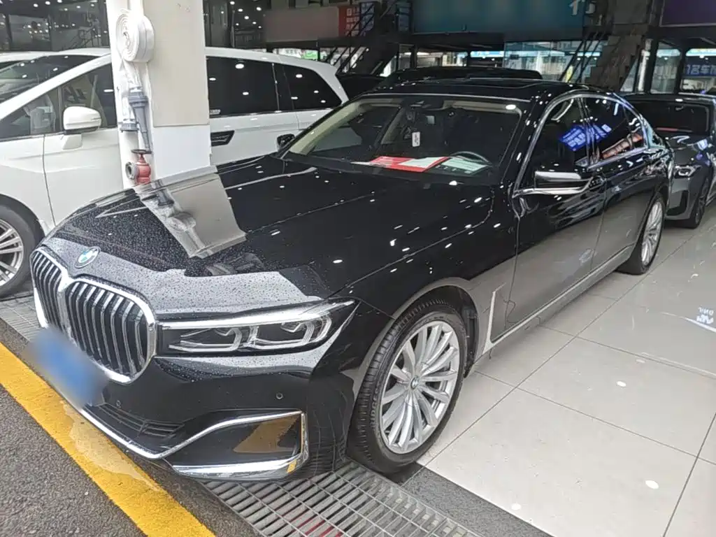 BMW 7 Series 2021