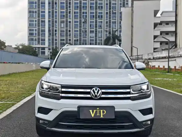 Volkswagen Tharu 2019