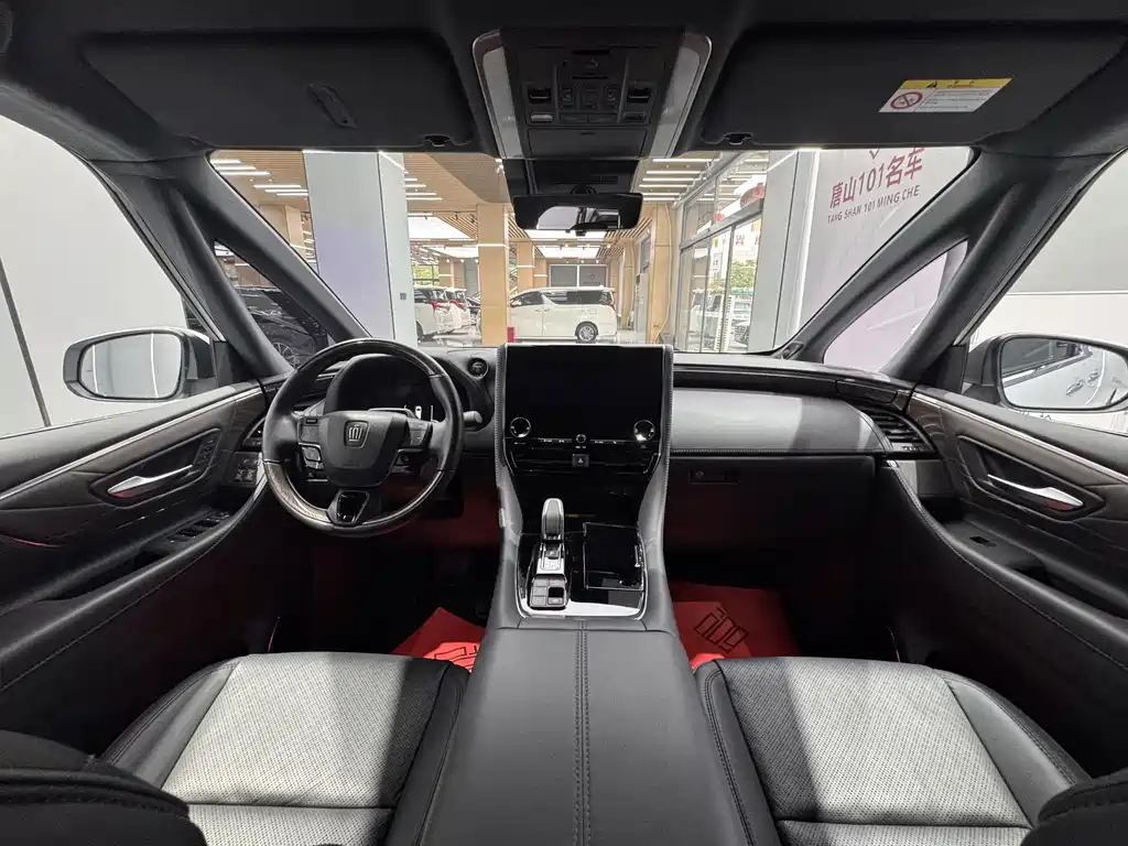 Toyota Vellfire 2024 — фото 19