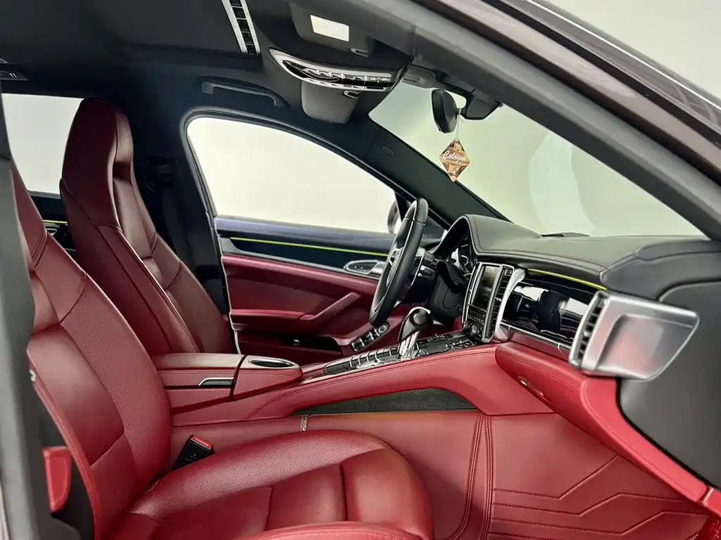 Porsche Panamera 2016 — фото 10