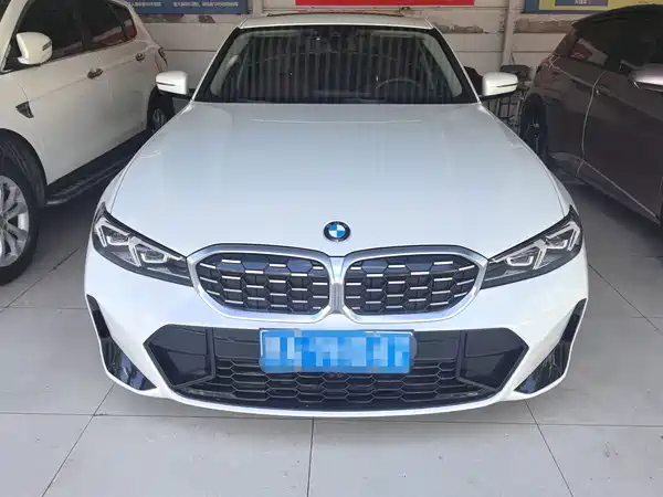 BMW 3 Series 2022